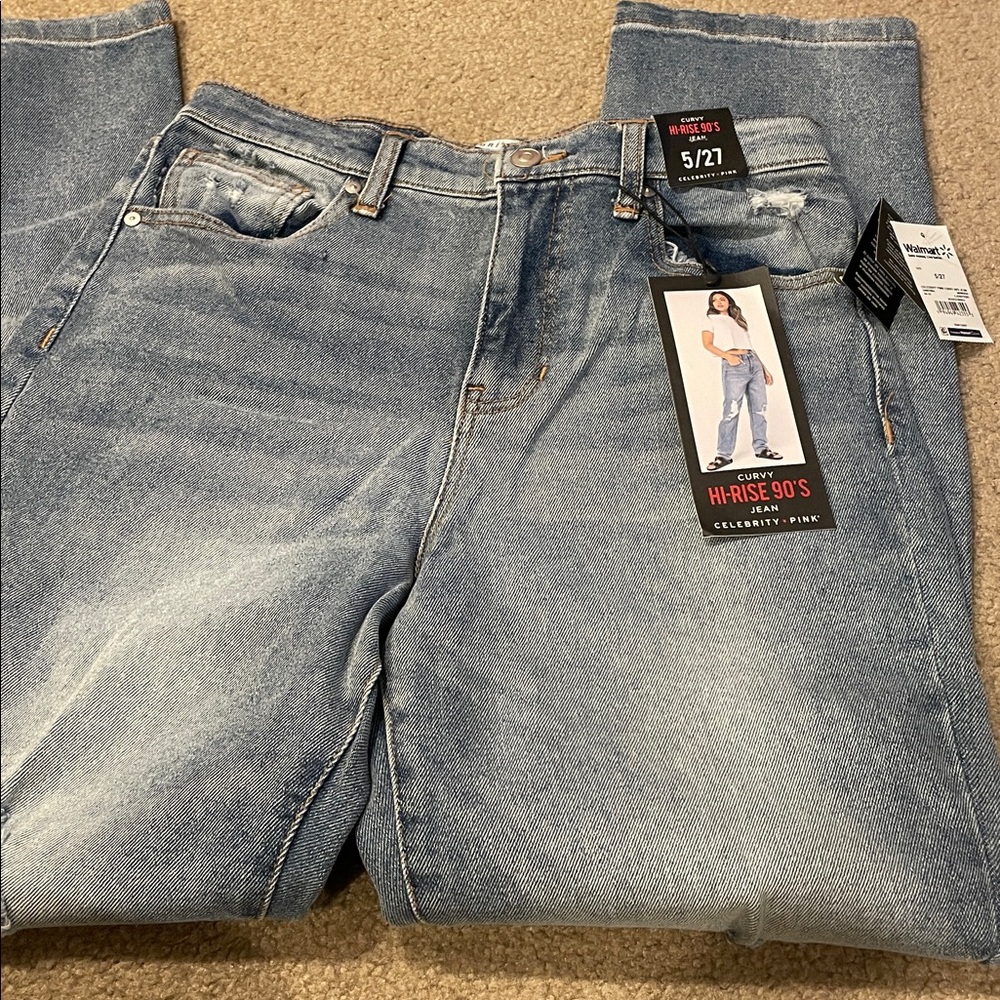 NWT Celebrity Pink Curvy Hi-Rise 90's Jean distressed size 5/27